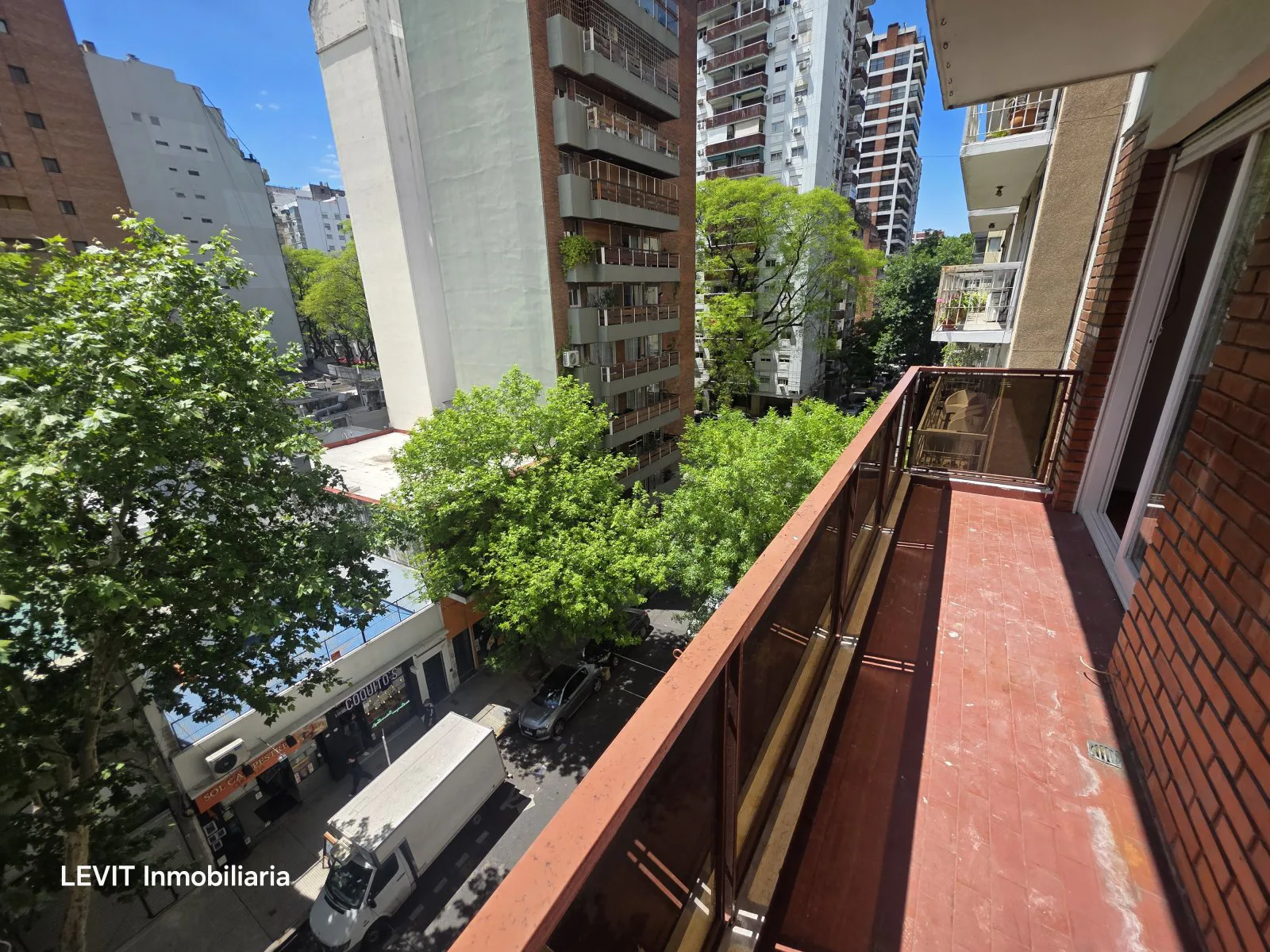 ALQUILER OFICINA BELGRANO 85M2 COCHERA INCLUIDA BALCÓN AL FRENTE A mts. Av. Libertador foto 2