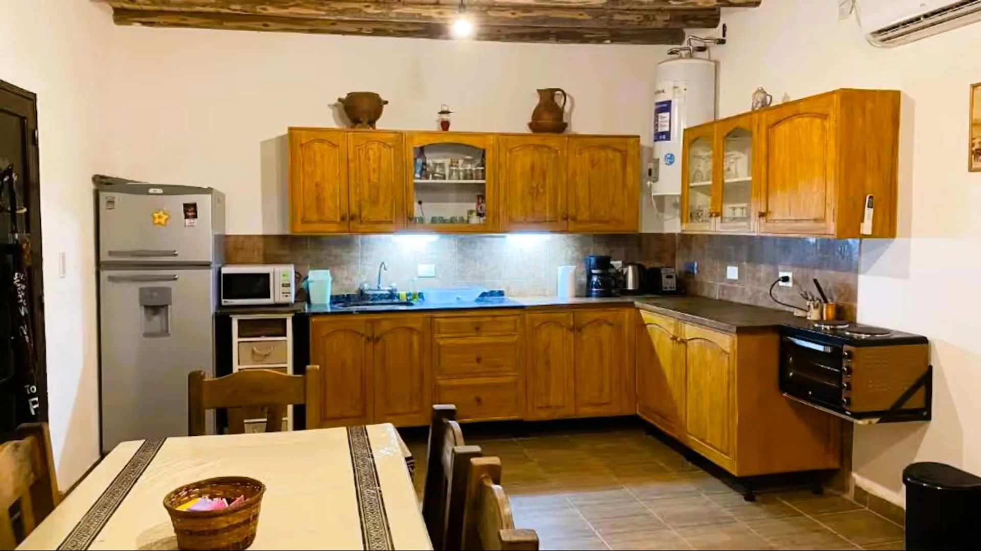 VENTA COMPLEJO TURISTICO EN SOROCAYENSE CALINGASTA foto 3