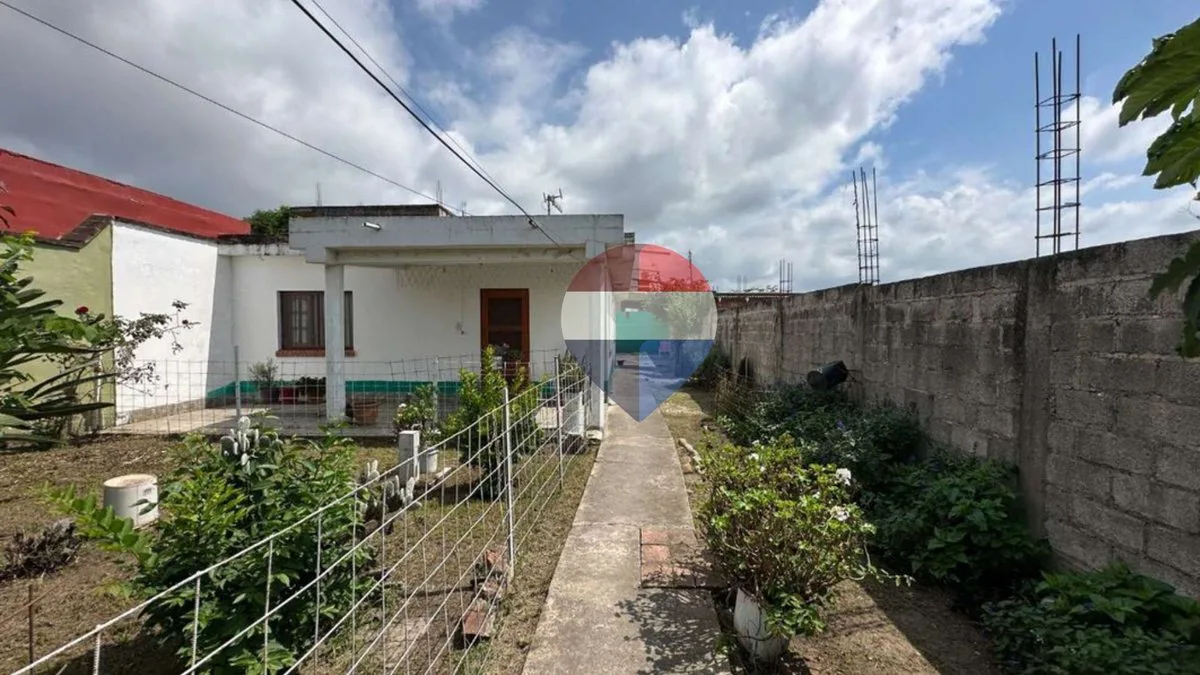 VENTA CASA 2 DORMITORIOS LAS MARIAS ALTO COMEDERO