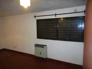 ALQUILER DPTO. 2 DORM EN Bº PQUE. LA VEGA C/COCHERA CERRADA. foto 3