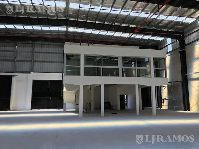 Depósito en Alquiler en San Martín foto 3