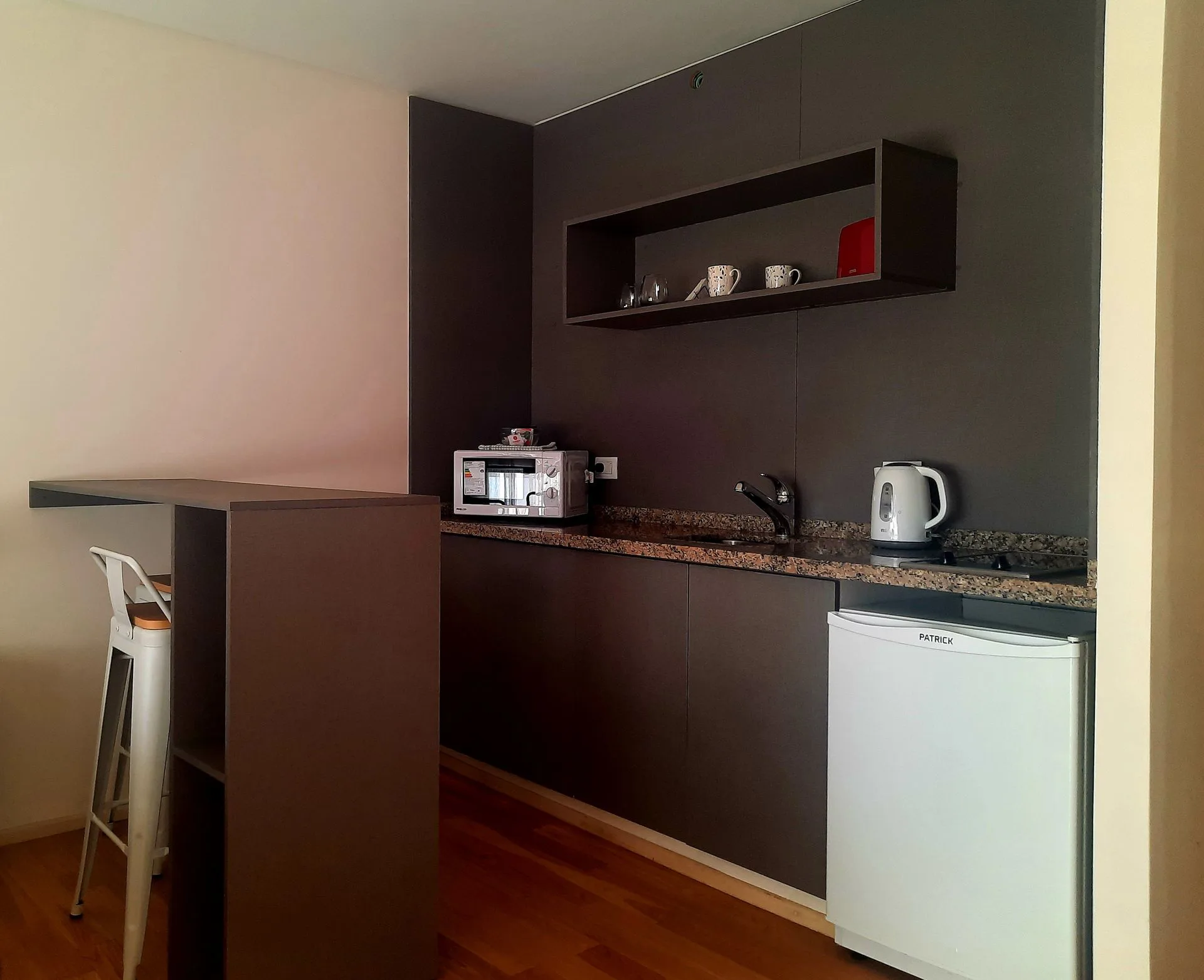 Venta Monoambiente apto oficina/profesional-Luján foto 3