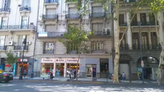 Alquiler Oficina en Microcentro 2° Piso Frente foto 3