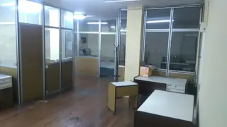 Alquiler Oficina en Microcentro 2° Piso Frente foto 4