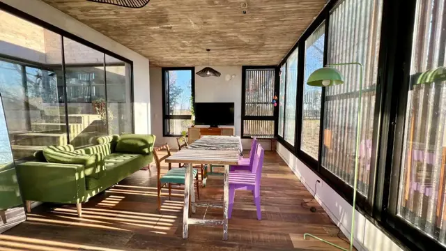 VENTA CASA URIBELARREA 2 DORM ESCRITORIO LOTE 1HA