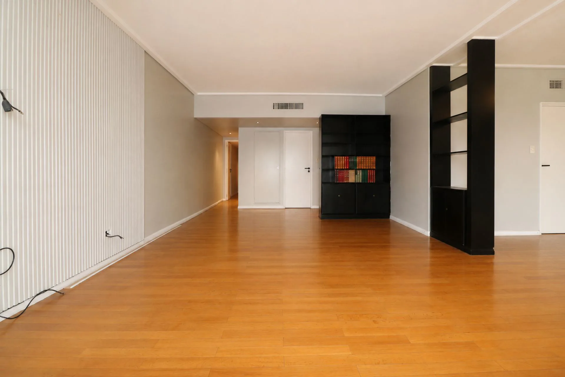 Depto en Venta 4 ambientes Balcón Cocheras Palermo foto 5