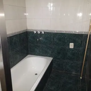 PH 3 amb C/patio y espacio auto B° Piedrabuena casitas foto 3