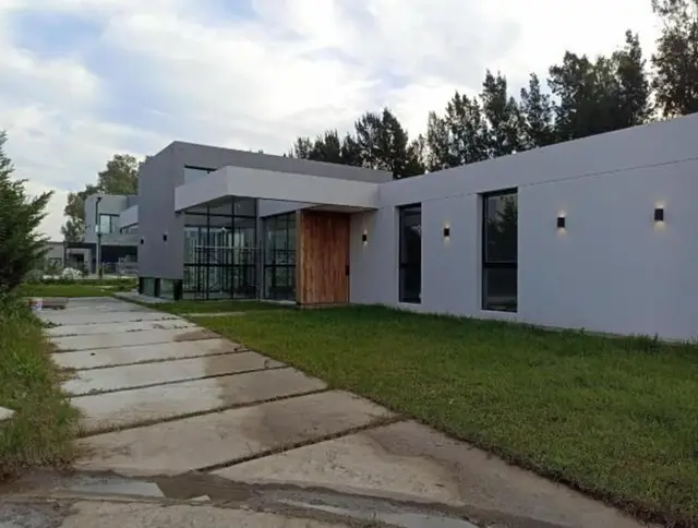 Lagos de Canning I
