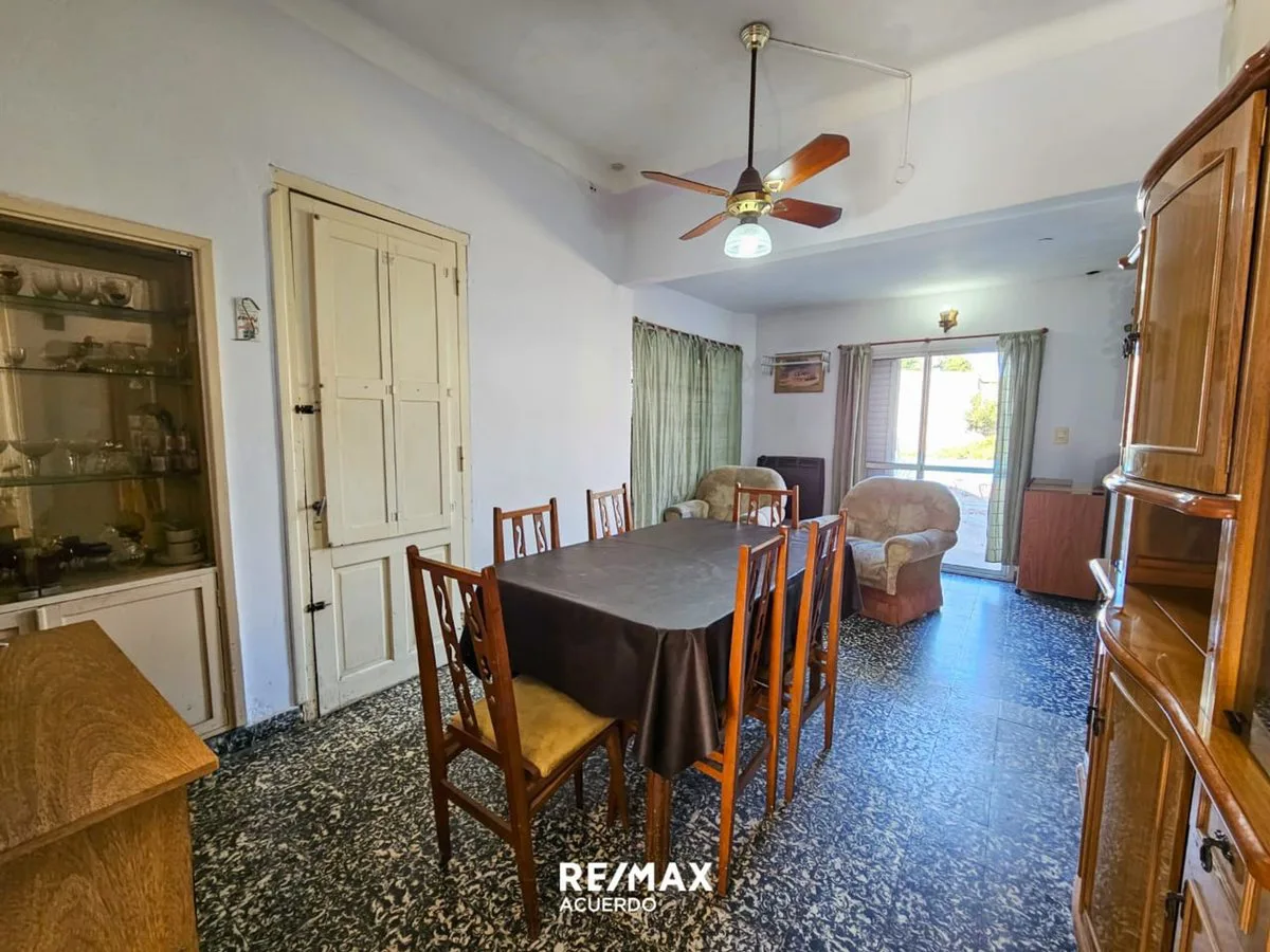 Venta casa 2 dormito San Nicolas de los Arroyos foto 5