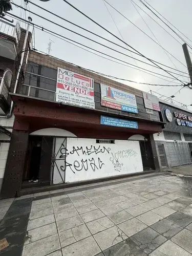Local Comercial En Alquiler 430 M2 Cub, Sobre Avenida Crovara, La Tablada.