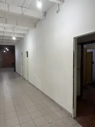 Local Comercial En Alquiler 430 M2 Cub, Sobre Avenida Crovara, La Tablada. foto 5