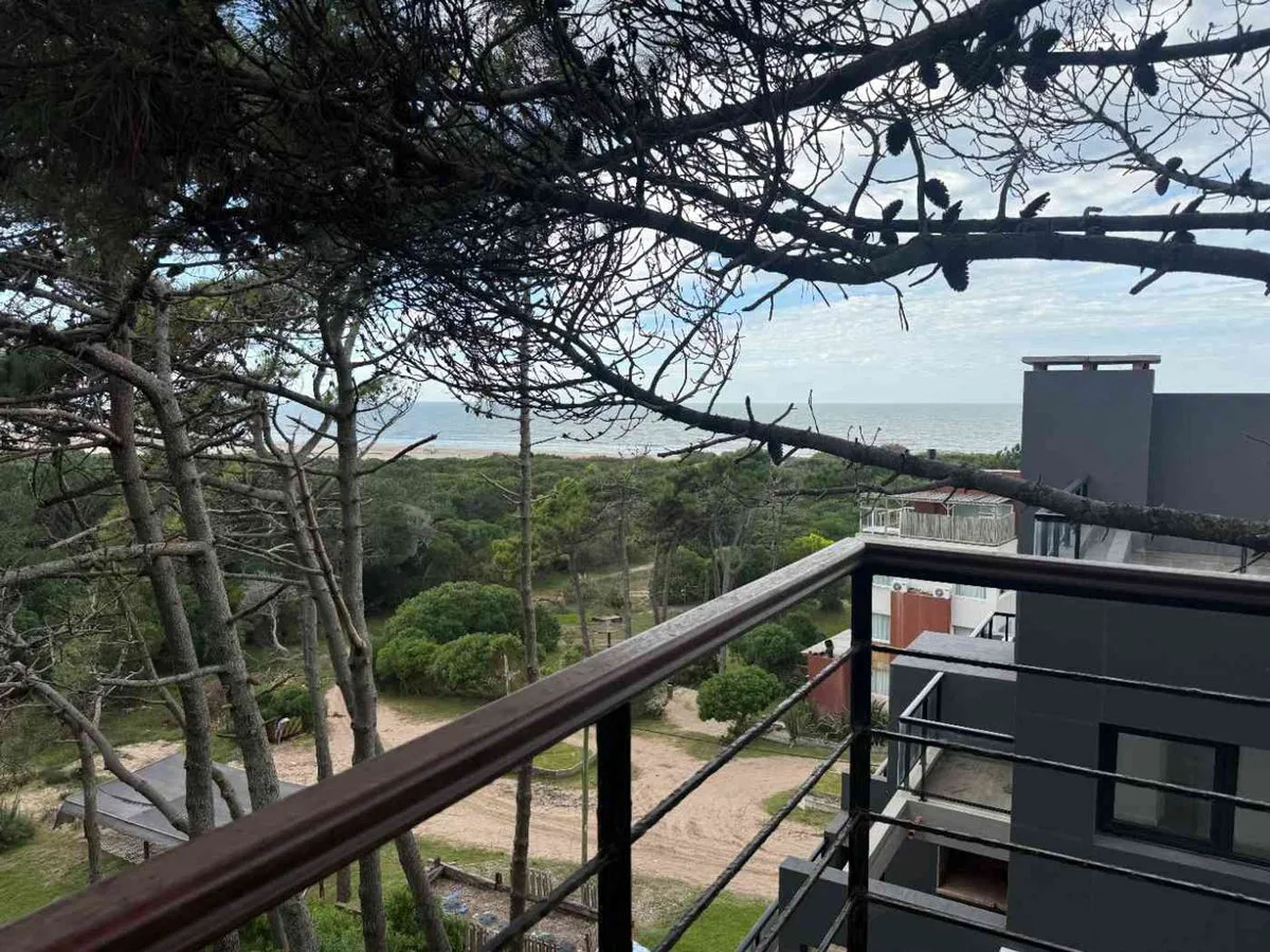 Venta departamento vista al mar Mar de las Pampas foto 3