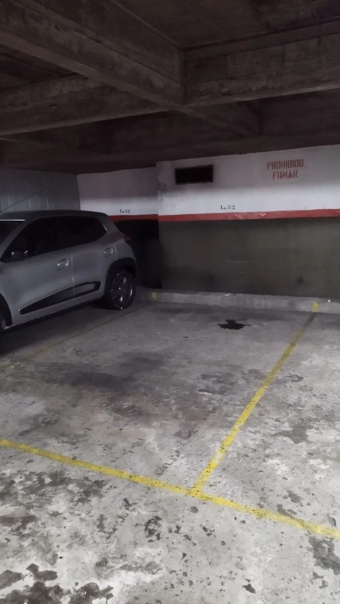 Venta Cochera Fija por rampa en 1er piso foto 4
