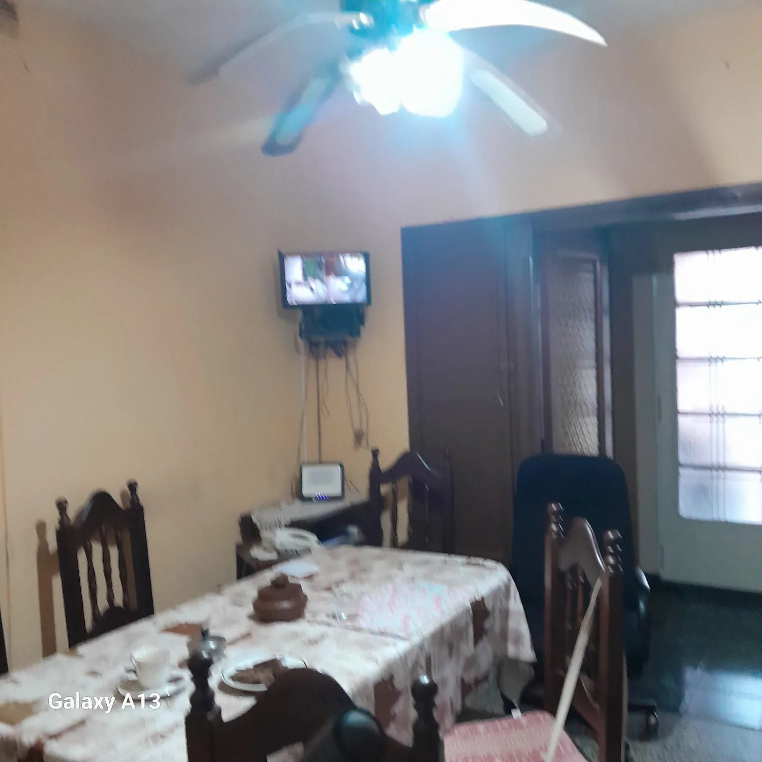 VENTA CASA MAS DEPARTAMENTO FLORENCIO VARELA foto 2