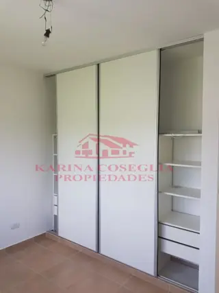 CASA 4 AMBIENTES EN VENTA .B SANTA GUADALUPE I.PILAR DEL ESTE foto 5