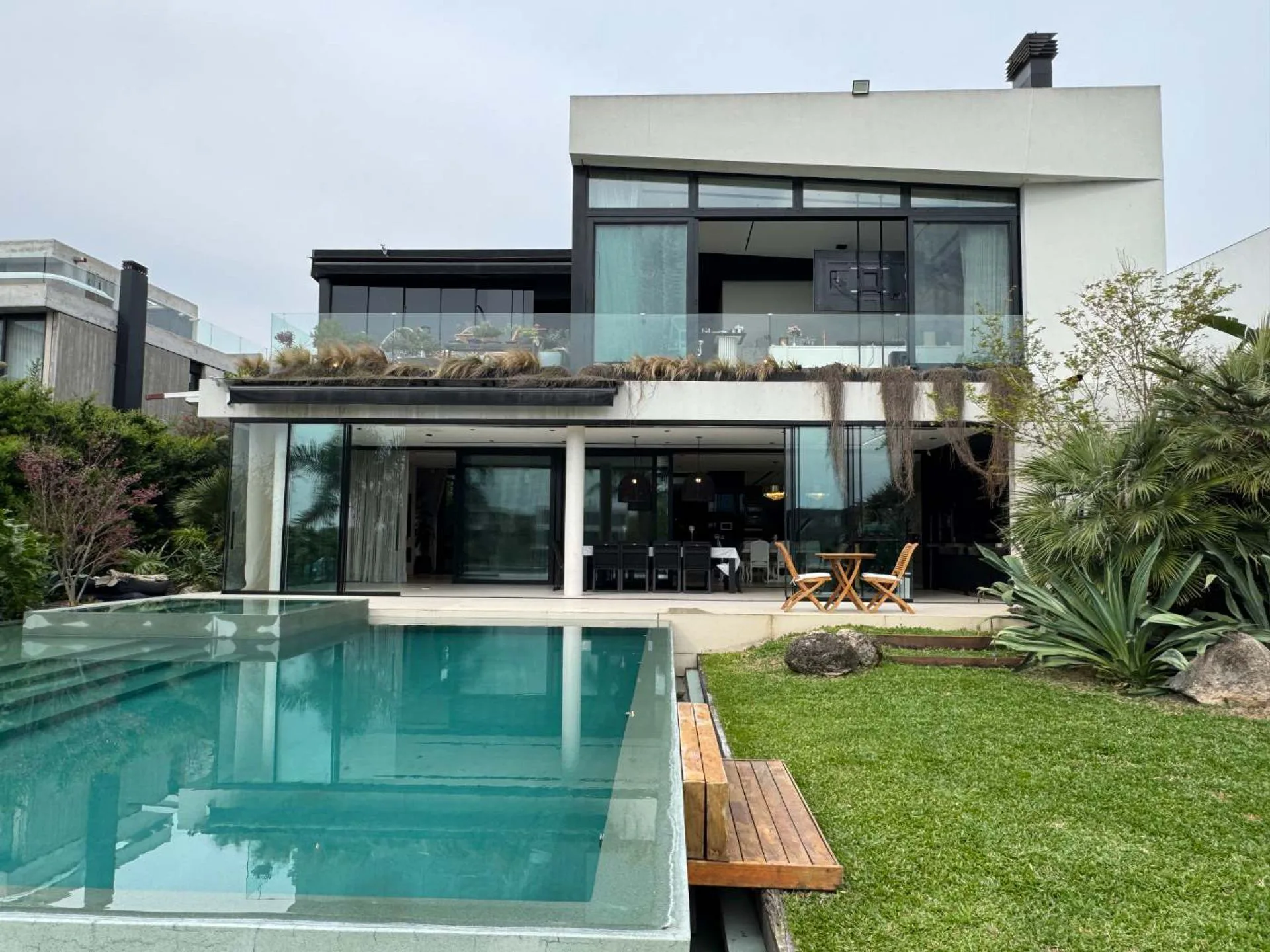 CASA PREMIUM CON VISTA A LA LAGUNA VIRAZÓN foto 3