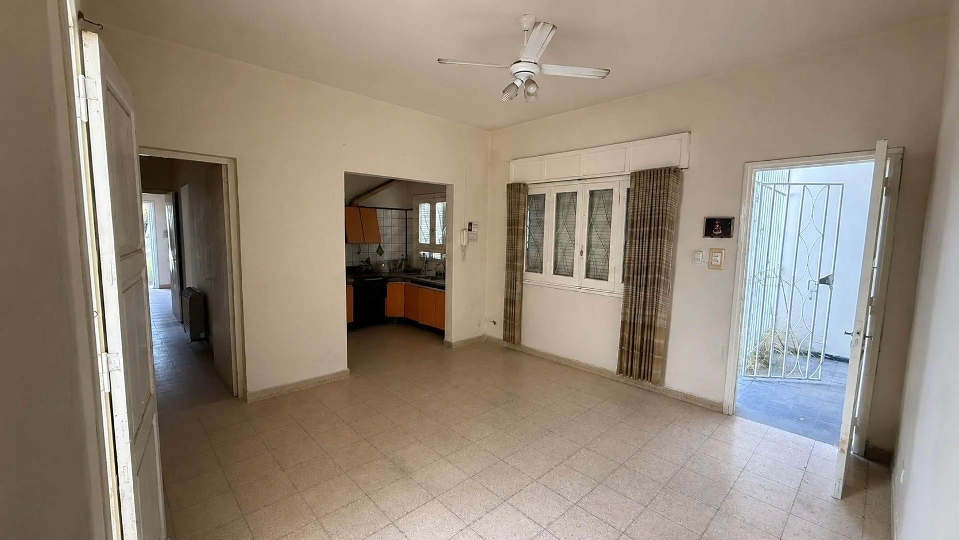 INVERSIÓN Y VIVIENDA EN EL CENTRO foto 5