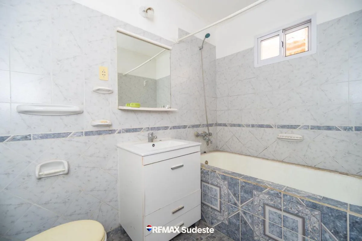 PH de 3 dormitorios en venta  a pasos de Av. Alem foto 4