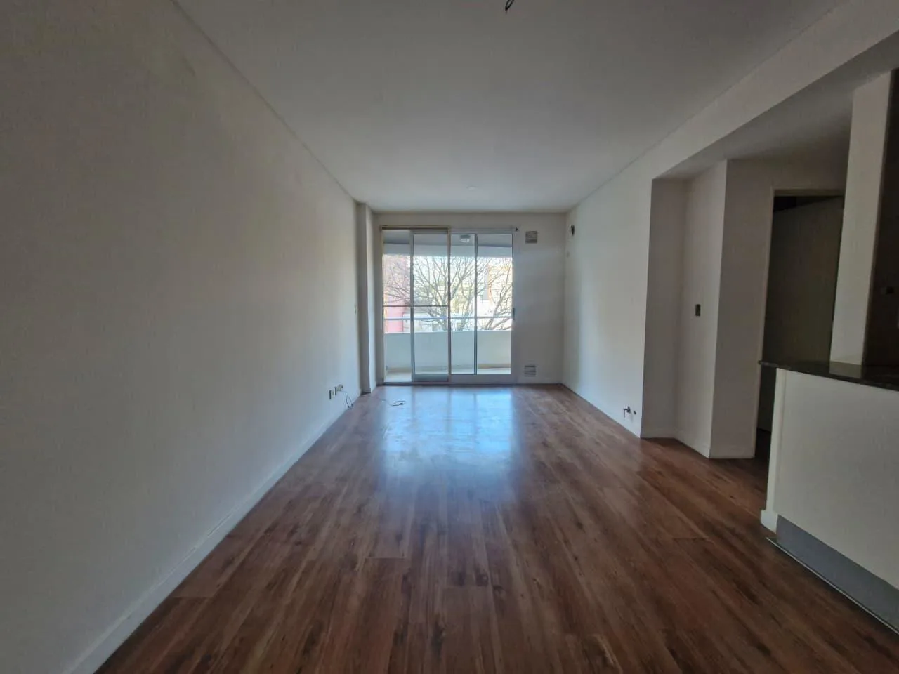 Alem 1900 - Departamento de un dormitorio en alquiler en Rosario. foto 3