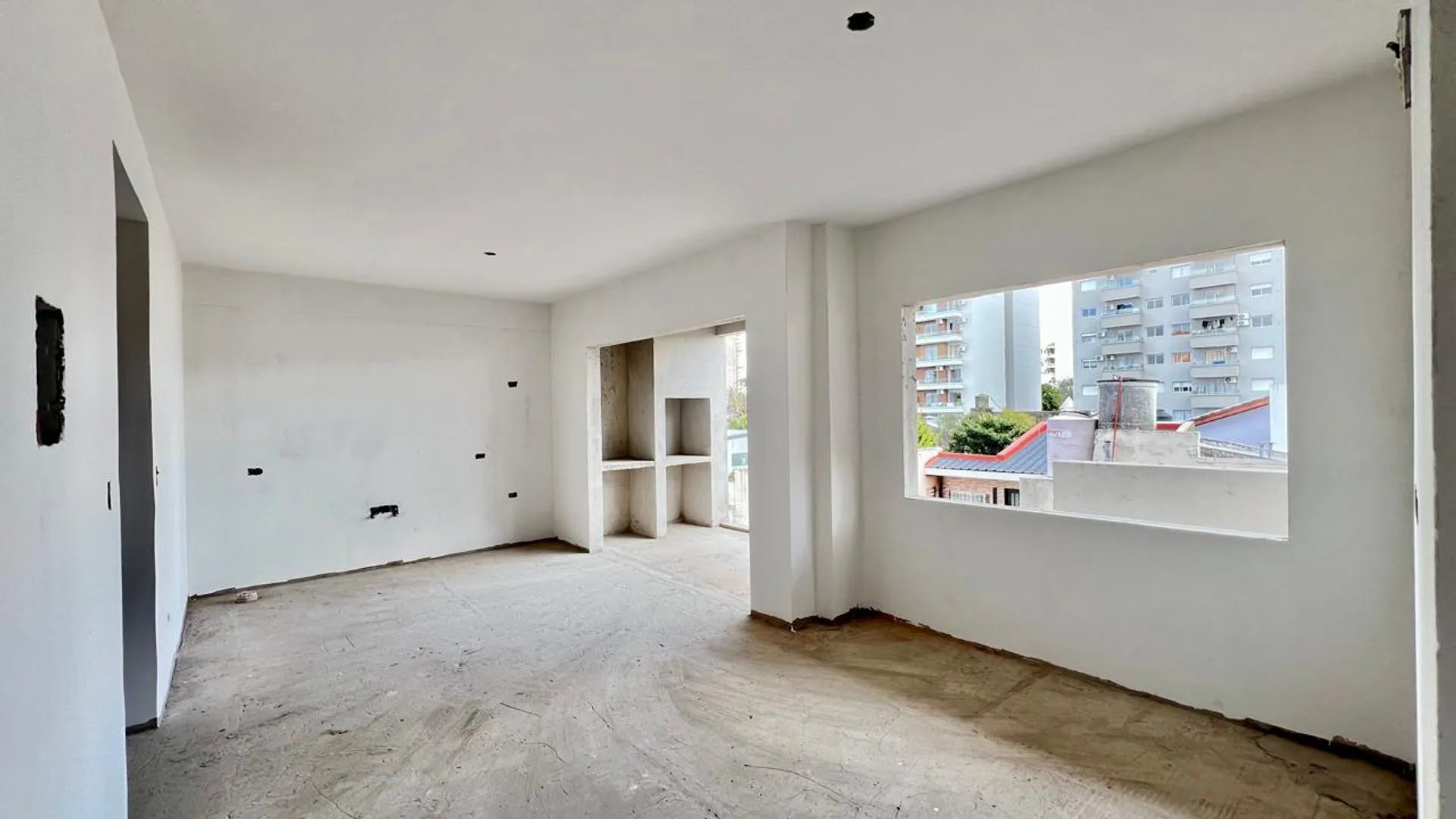 DEPTO 2 AMB. C/BALCON Y PARRILLA EN VENTA LANUS O. foto 4