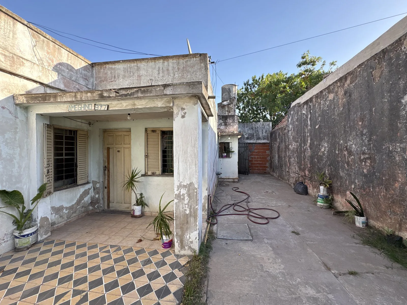 Casa con Local al Frente foto 3
