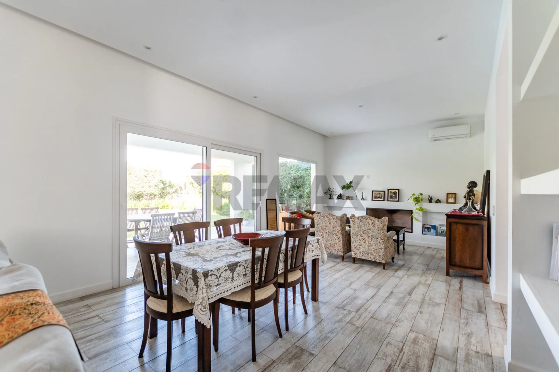 Casa en Venta Lote Interno Barrio Los Alisos foto 5