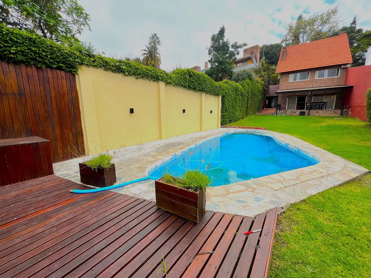VENTA CHALET EN PUNTA CHICA,   PALACIO SANT SOUCI foto 2