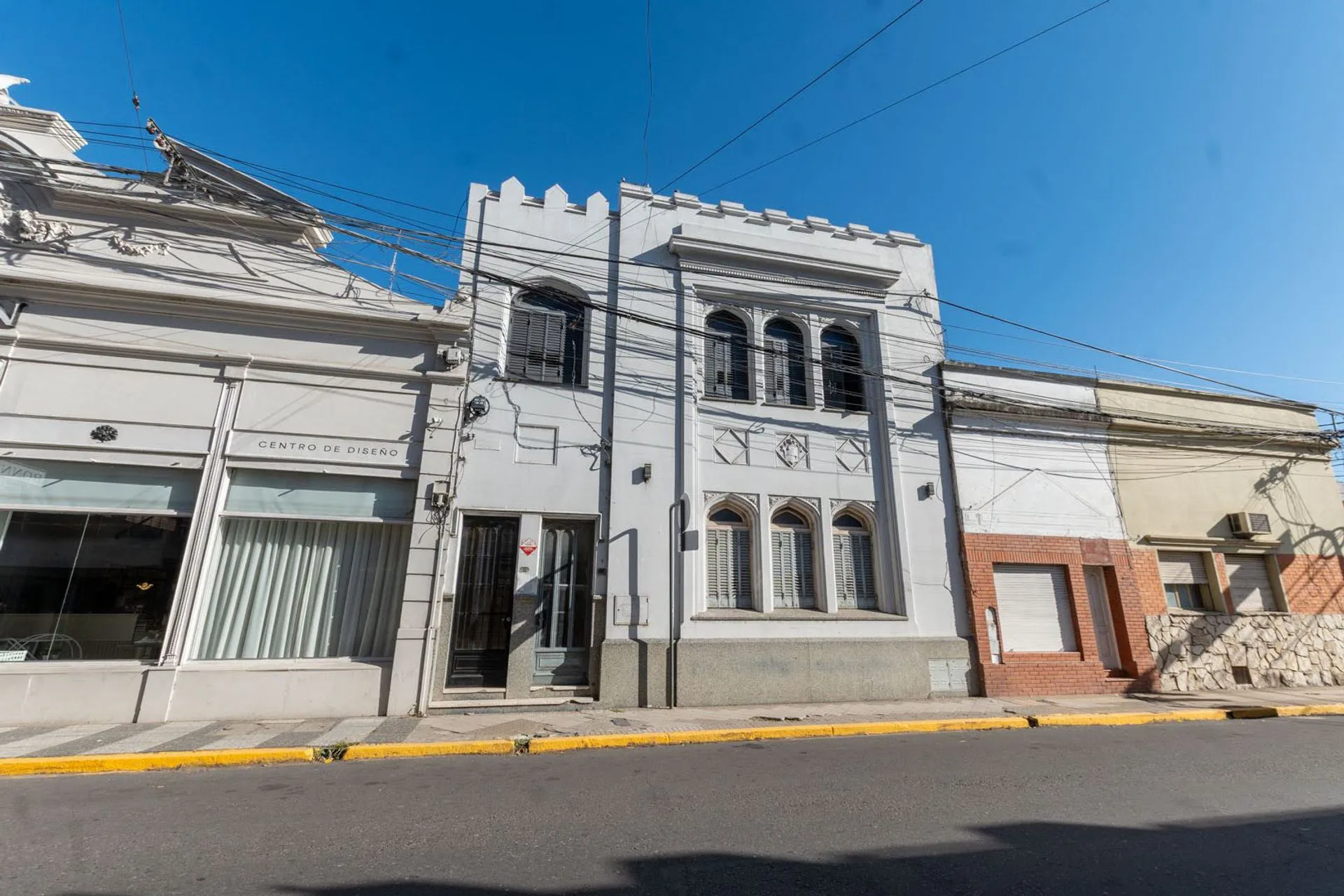 Planta Alta de 3 dorm y escritorio en el centro foto 3
