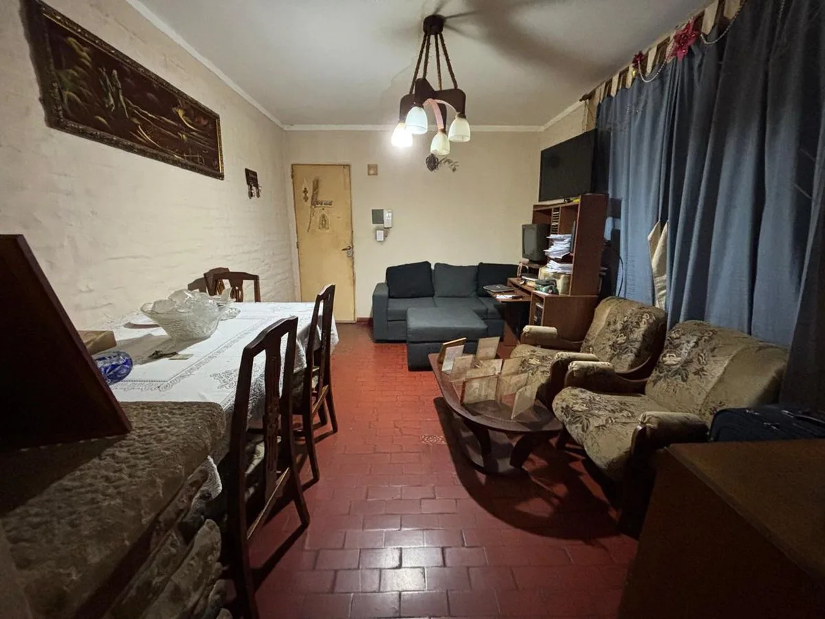 PH 2 DORMITORIOS INTERNO BARRIO MARÍA SELVA foto 2