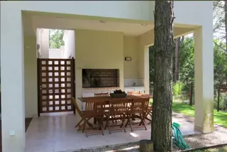 Excelente Casa a estrenar Pinamar Norte-La frontera a 2  cuadras del mar .  Pinamar, Buenos Aires foto 3