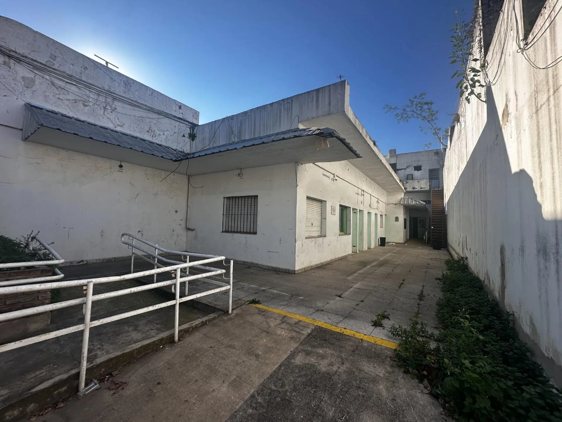 INMUEBLE MULTIPROPOSITO DEPOSITO 425 M2 CUB foto 2