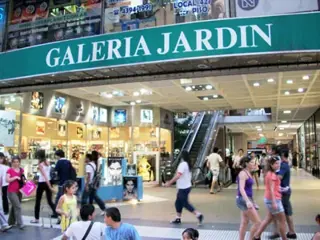 Oficina en alquiler en Galerías Jardín foto 1