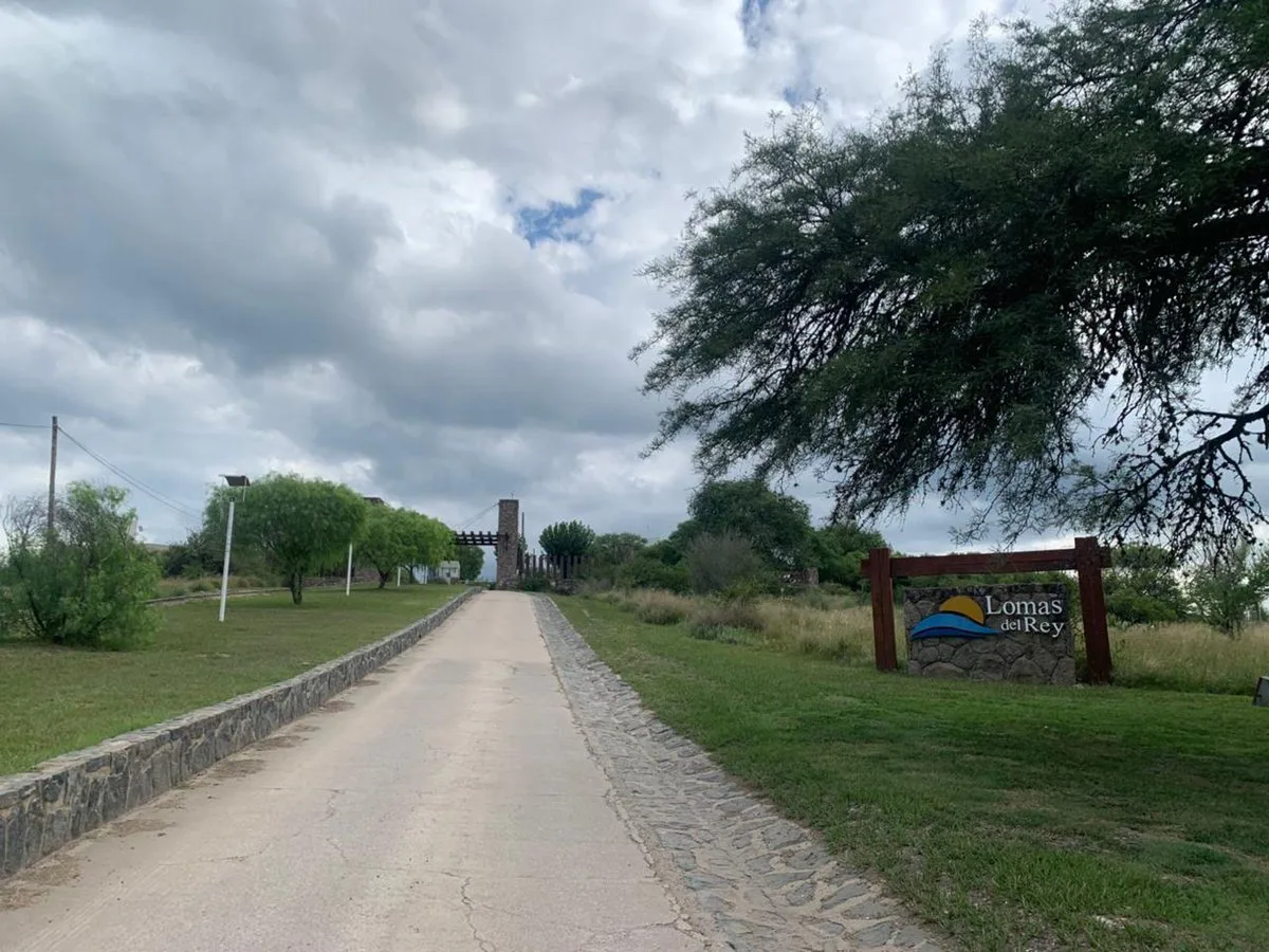 Lote esq 1090m2 Maju Sumaj barrio con seguridad foto 3