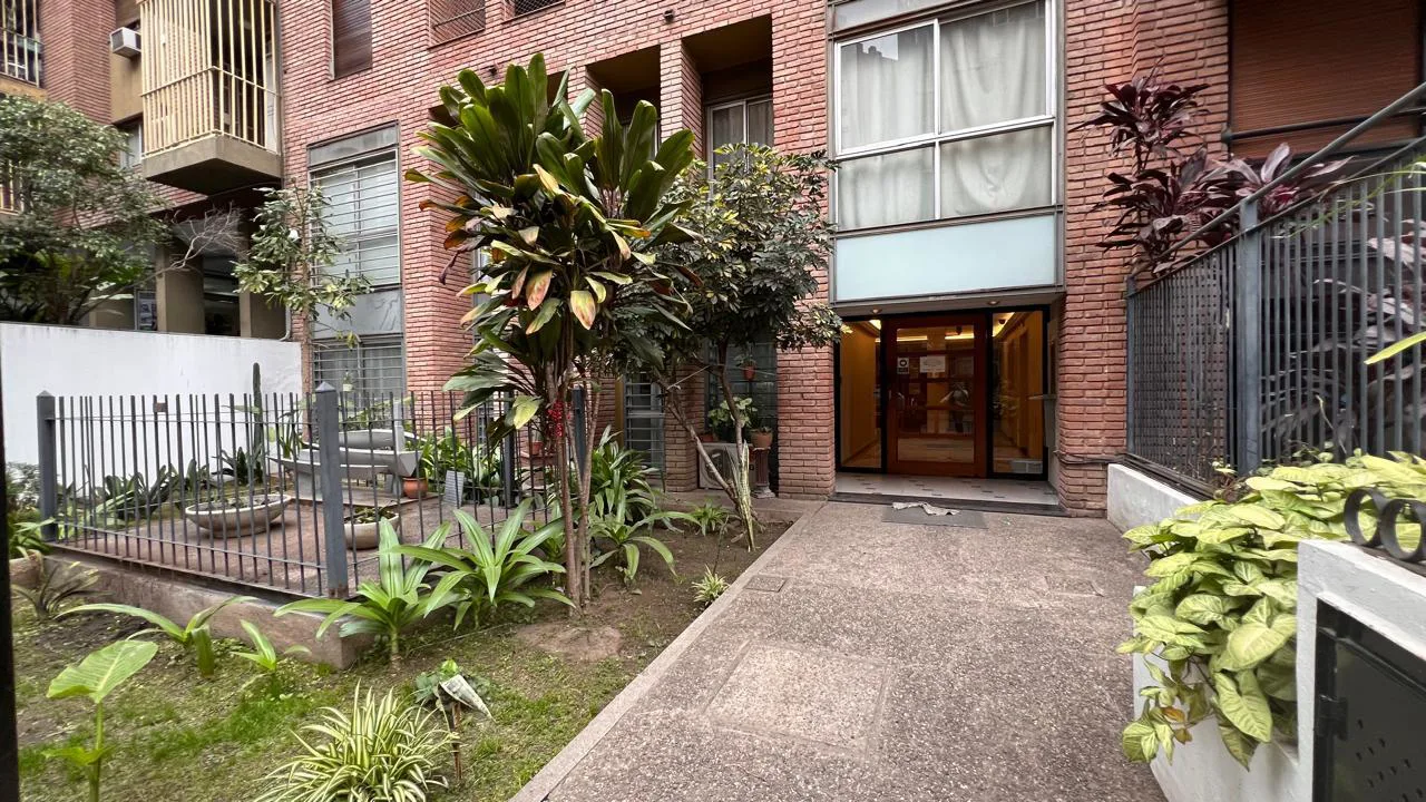 Departamento en Alquiler | Nueva Cordoba | 2 Dormitorios | Balcon | Luminoso | zona Parque Sarmiento foto 4