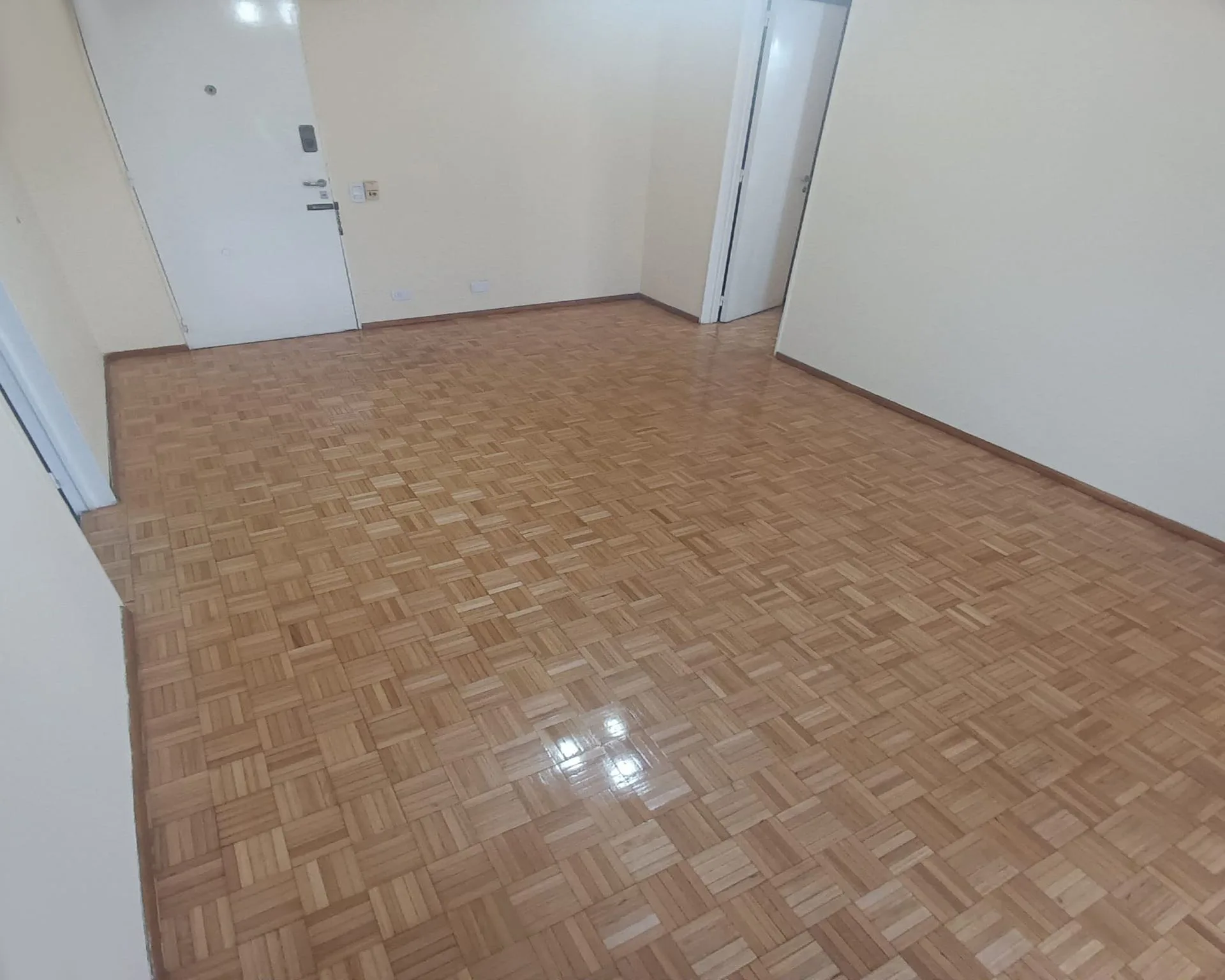 Departamento en Alquiler – 2 Amb con Balcón FLORES foto 3