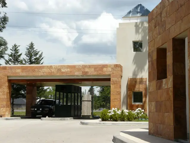 Terreno En Lomas de San Antonio - Countries/B.Cerrado - Ref. 2281