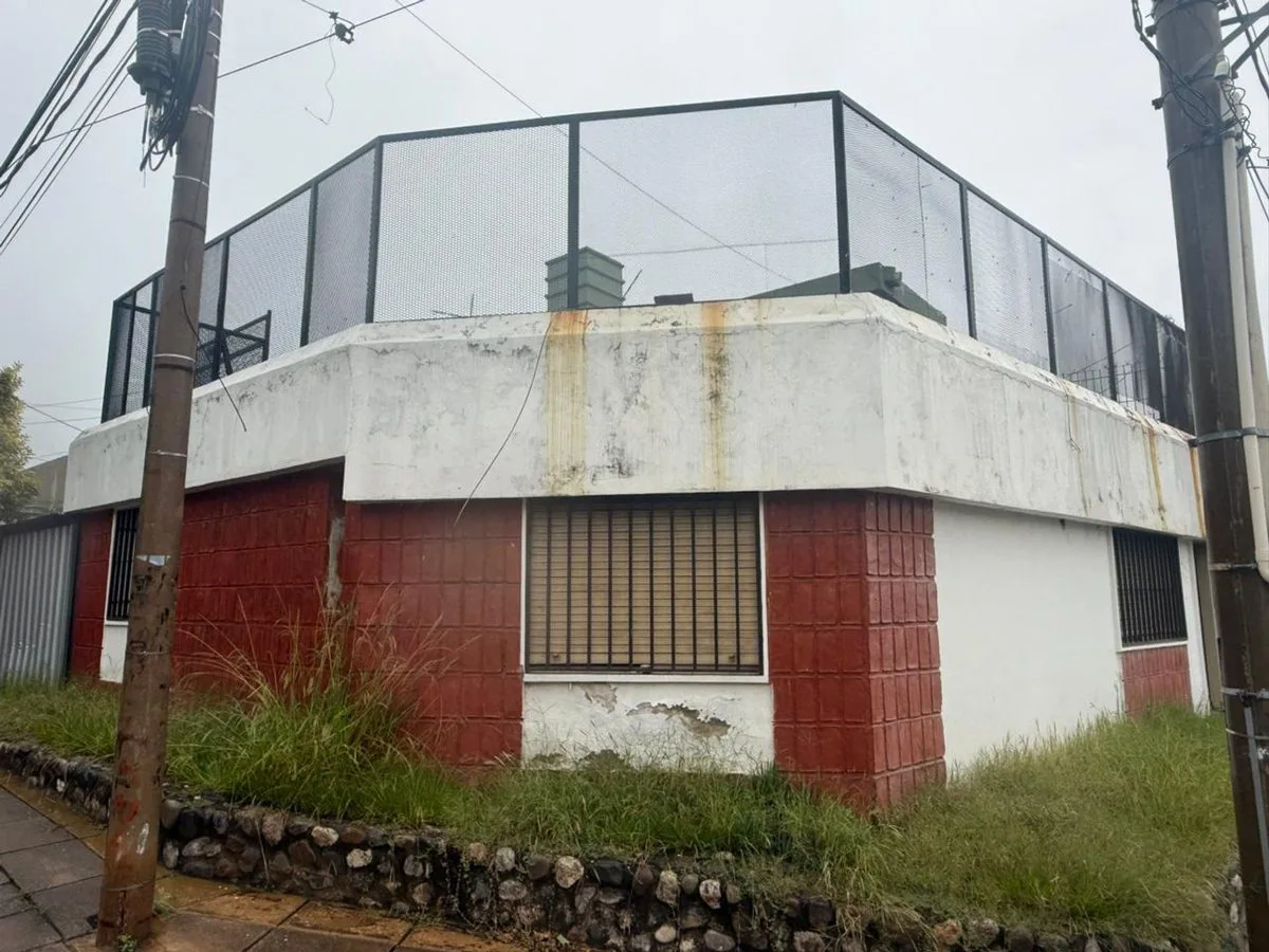 CASA 2 DORM A REFACCIONAR EN MAIPU SECCION 2 foto 3