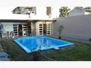 HERMOSA CASA CON DETALLES DE CATEGORIA Y VISTA AL GOLF- foto 4