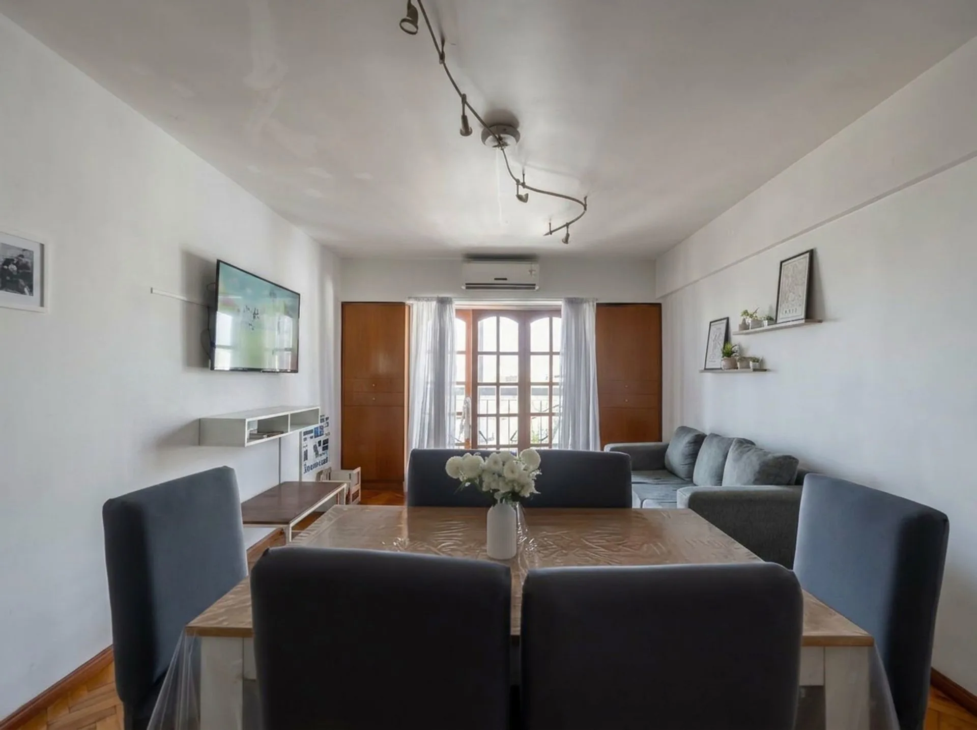 Venta Departamento 3 amb con Balcon y escritorio foto 5