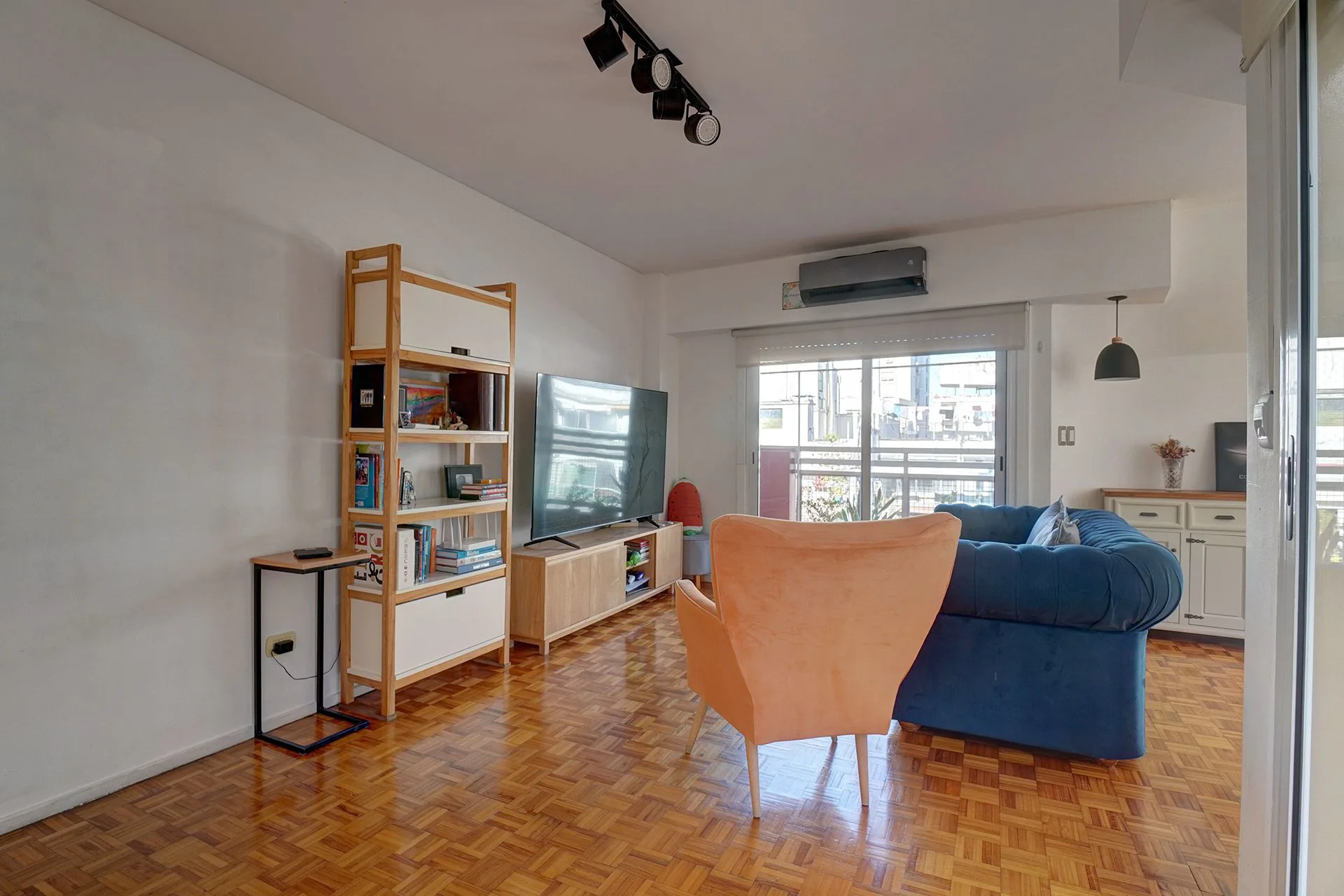 Venta Departamento 3 ambientes c/ cochera  Palermo foto 2