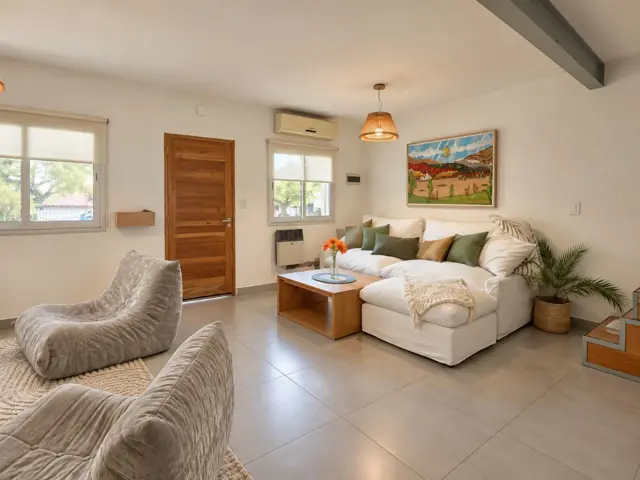 VENTA CASA 4 AMB. JARDÍN Y PILETA-ALTOS DE PACHECO