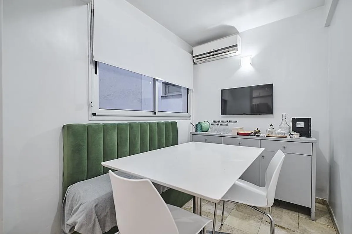 Pueyrredon Av. 2300 foto 3