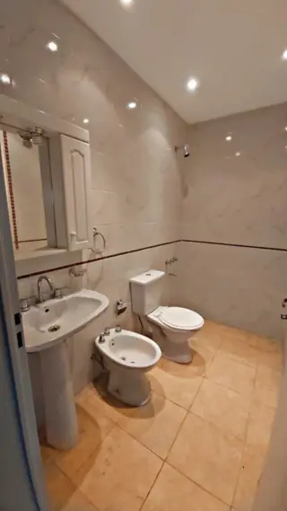 EXCELENTES DEPARTAMENTOS DE 1 Y 2 AMBIENTES A EXTRENAR EN PRIMER PISO foto 5