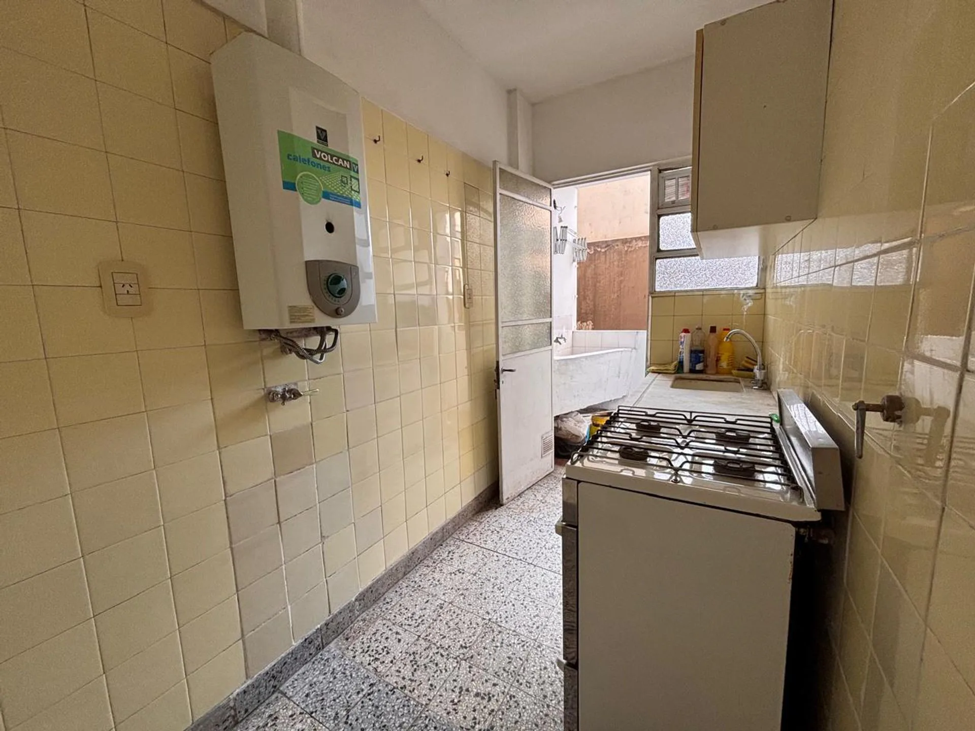 DEPARTAMENTO 2 AMBIENTES EN VENTA BOEDO foto 4