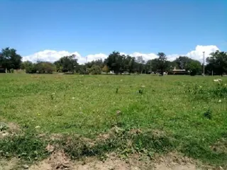 Oliveros:Terreno de 603 m2 en Venta en Barrio de Quintas Santa Fe, Argentina foto 1
