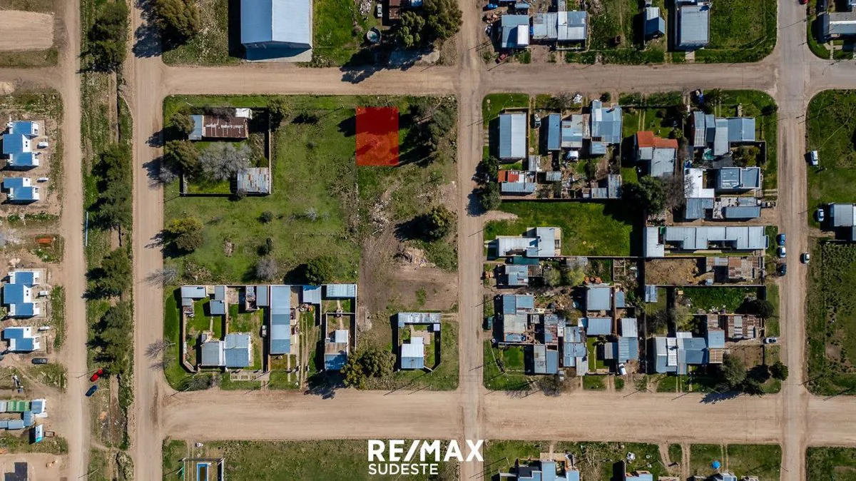 Terreno de 300 m2 ideal Galpon o casa foto 2