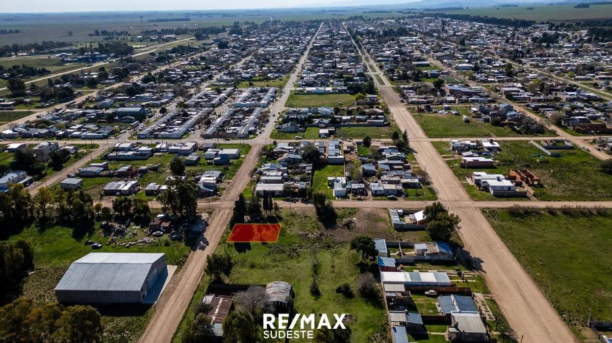 Terreno de 300 m2 ideal Galpon o casa foto 4