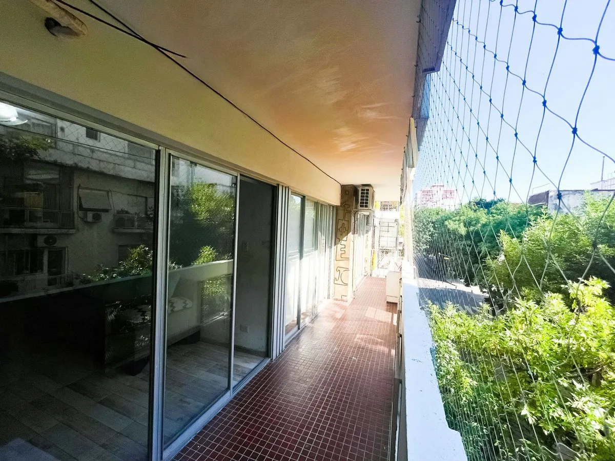 VENTA 4 AMB MAS DEPENDENCIA Y BALCÓN APTO CRÉDITO! foto 3