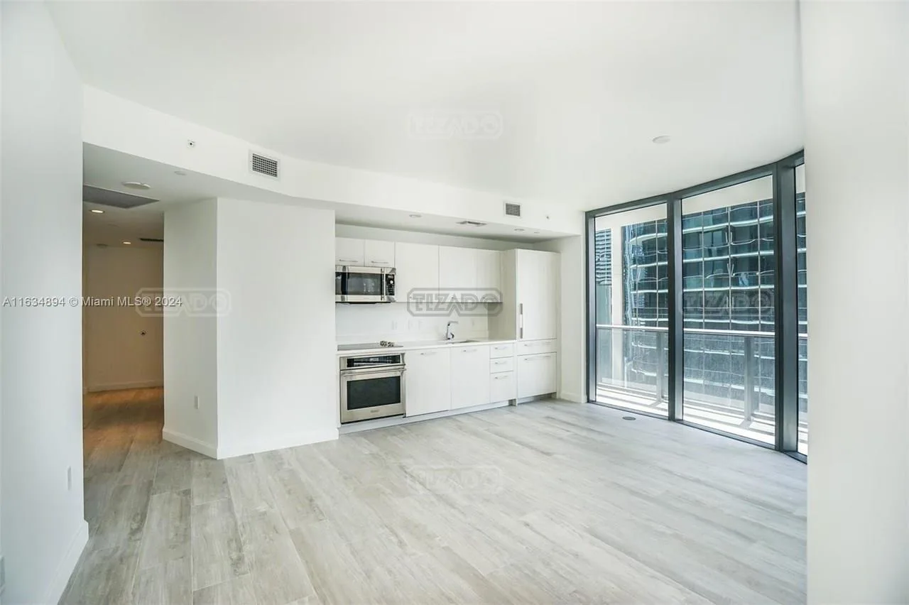 55 SW 9th St #2108 foto 2
