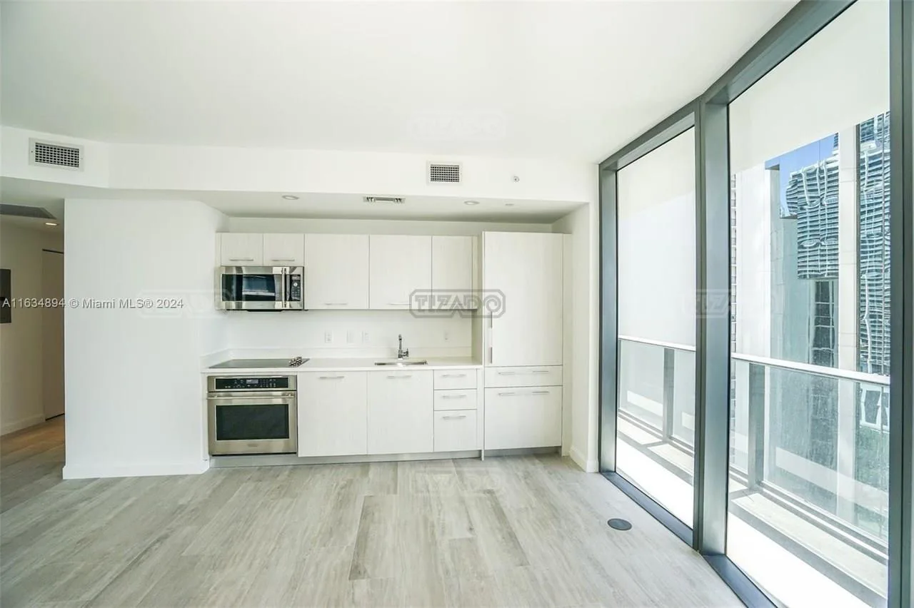 55 SW 9th St #2108 foto 3